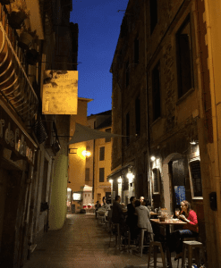 Street of the restaurant El Paco in Collioure