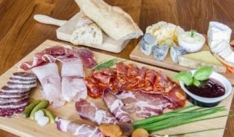 Snacking - cold meats and cheese
